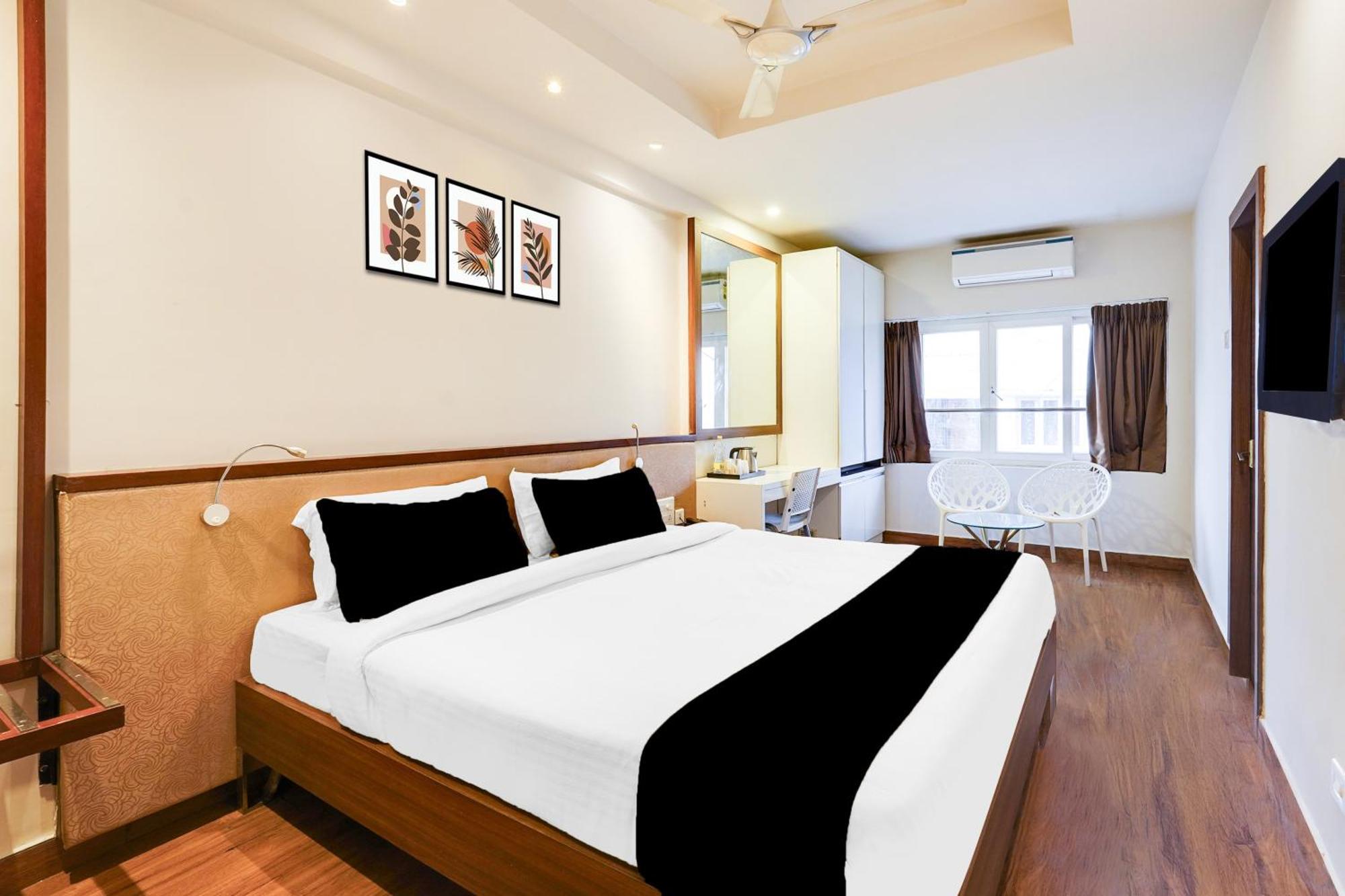 Super Townhouse Oak Kodambakkam Formerly Cine City 钦奈 外观 照片