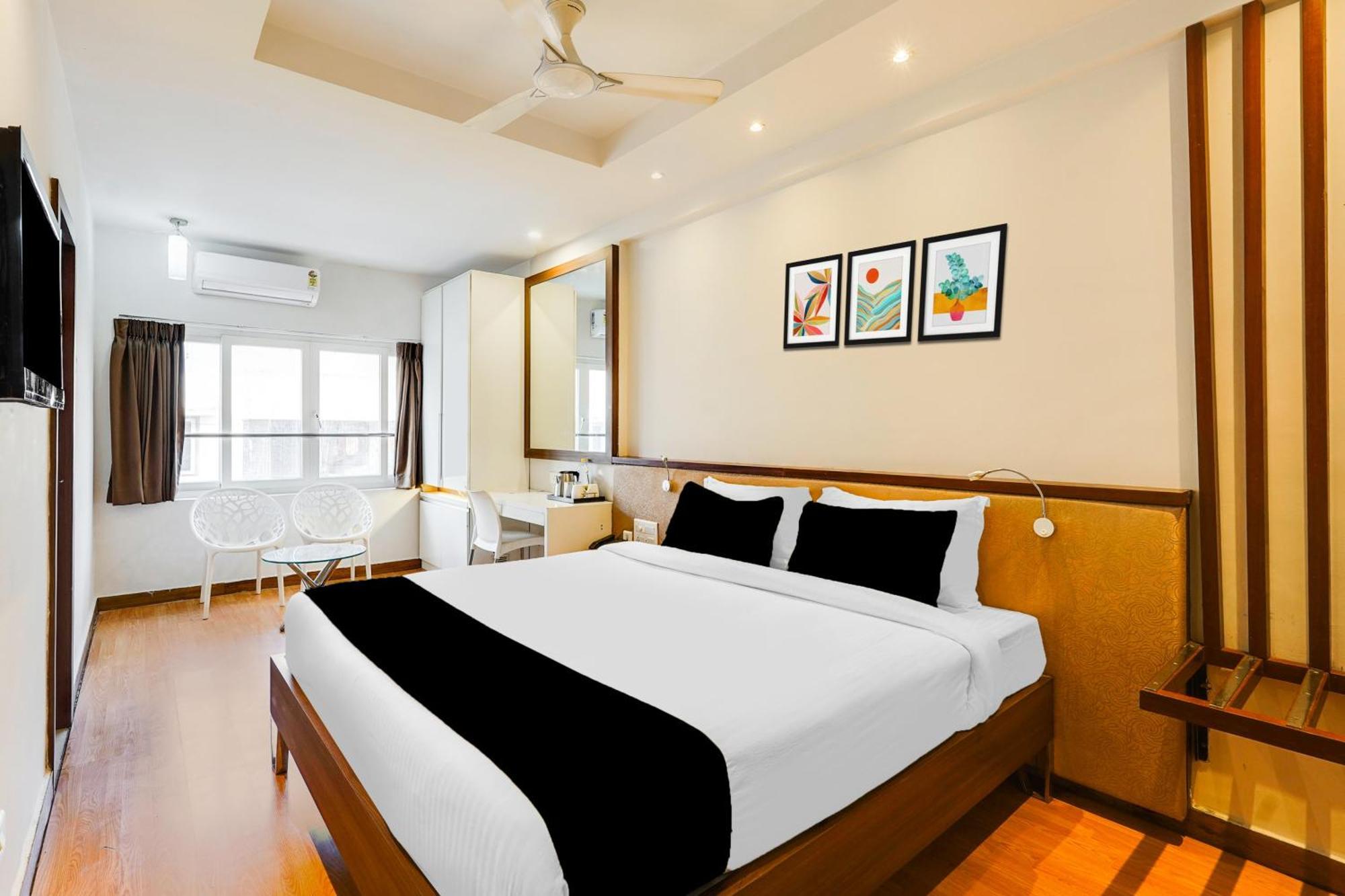 Super Townhouse Oak Kodambakkam Formerly Cine City 钦奈 外观 照片