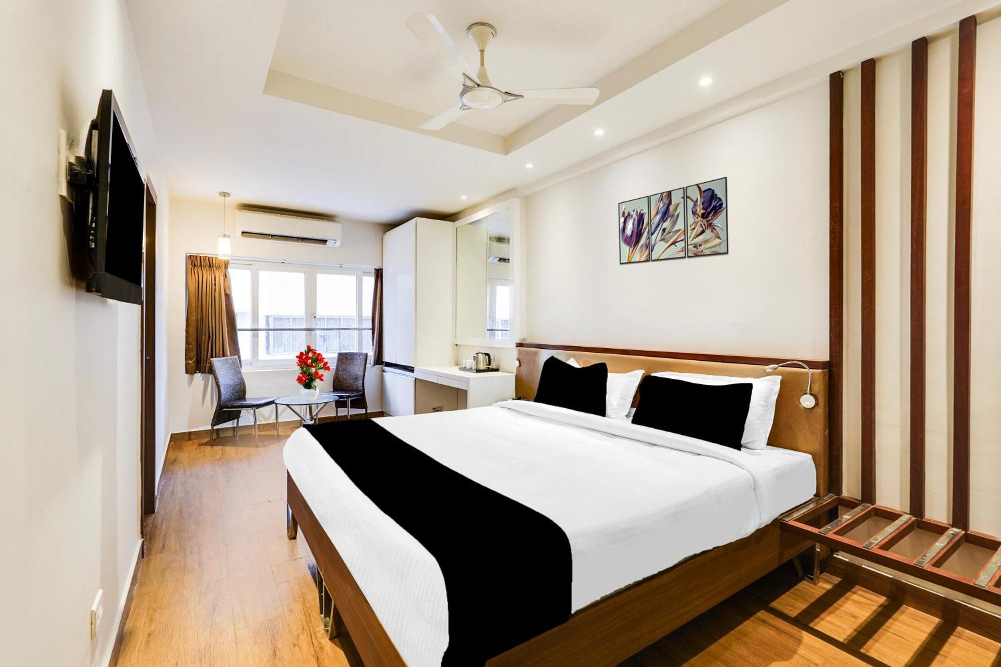 Super Townhouse Oak Kodambakkam Formerly Cine City 钦奈 外观 照片