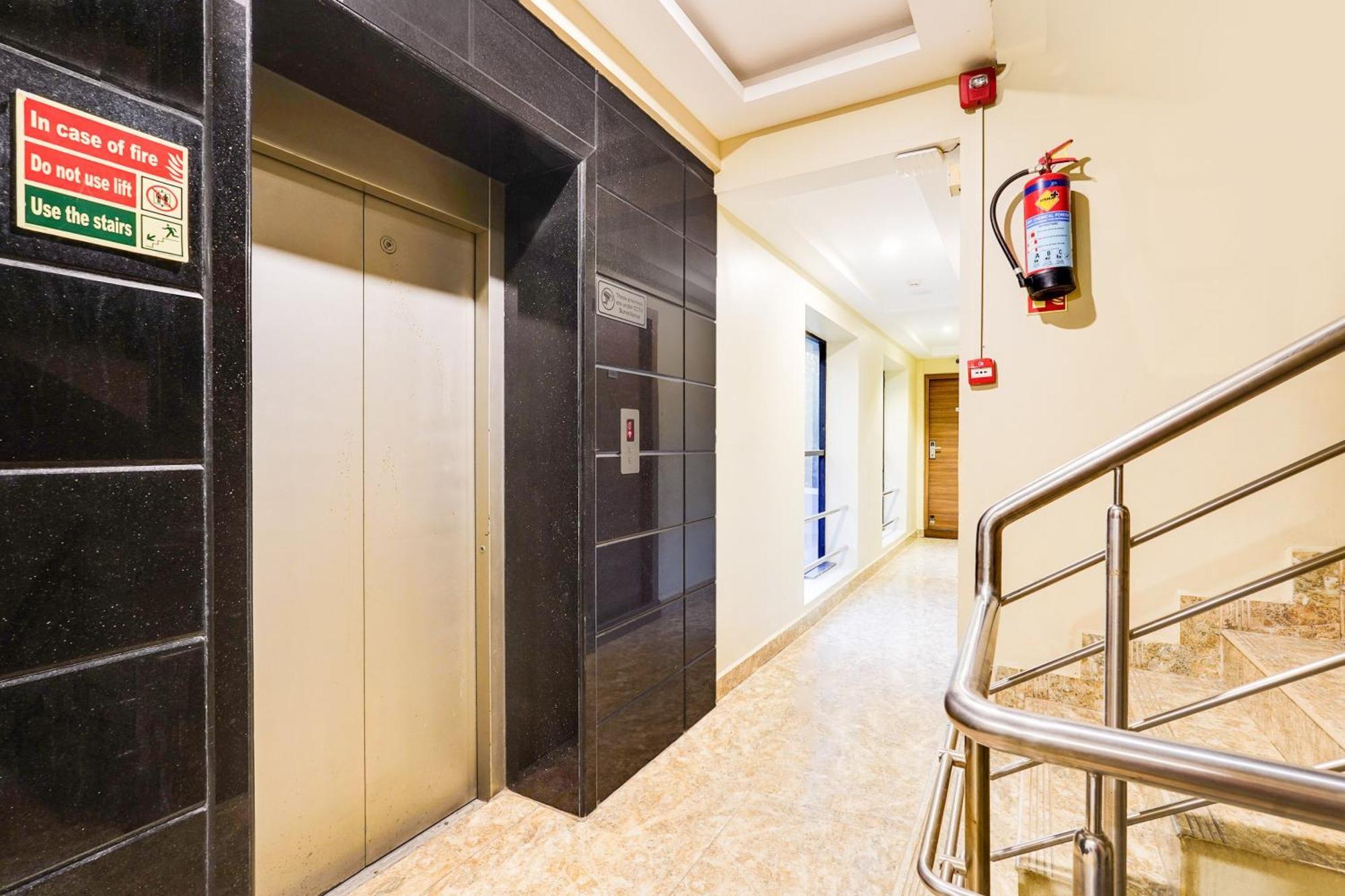 Super Townhouse Oak Kodambakkam Formerly Cine City 钦奈 外观 照片