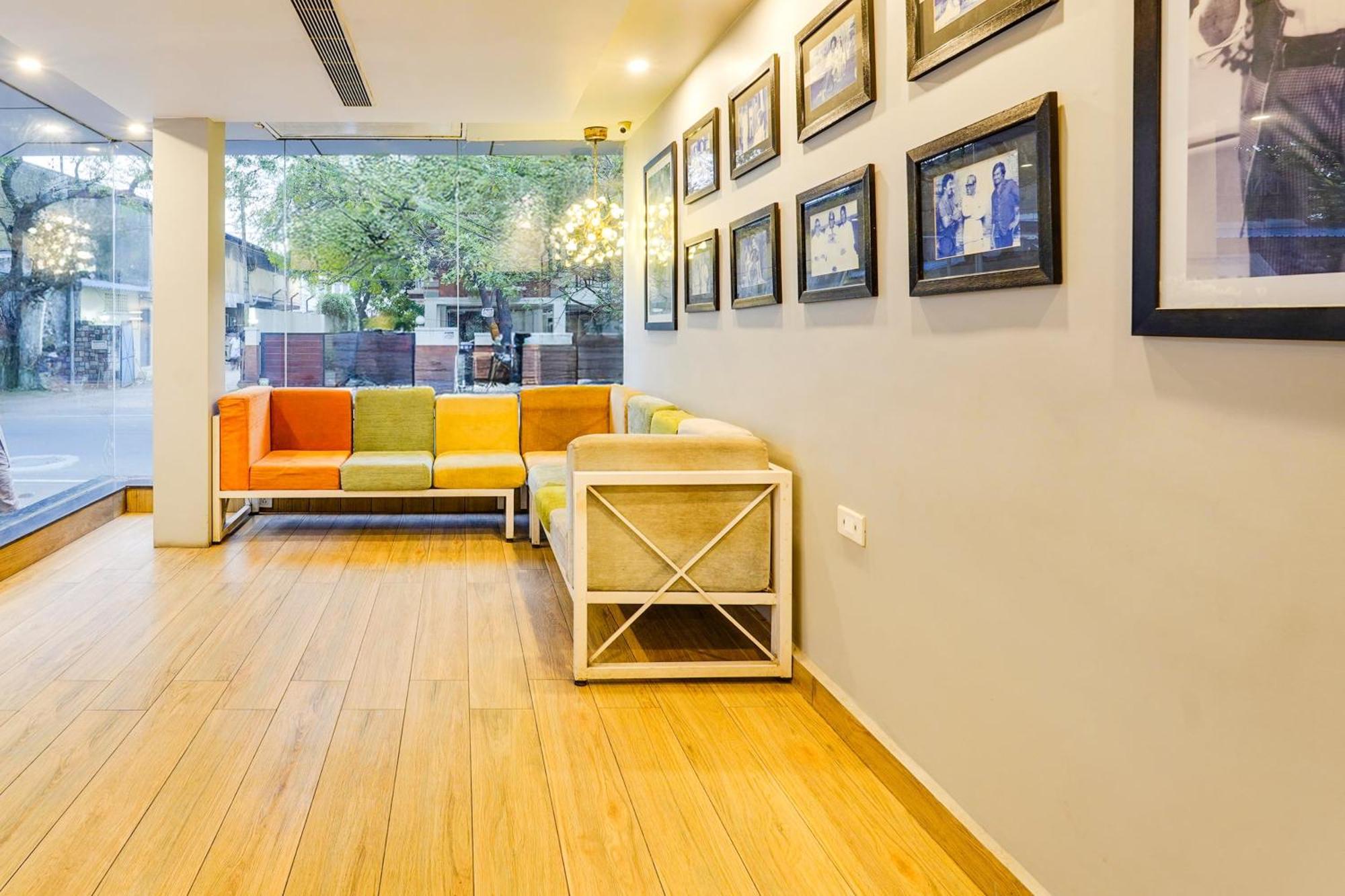 Super Townhouse Oak Kodambakkam Formerly Cine City 钦奈 外观 照片